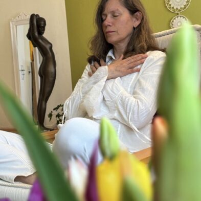Angelika Kunjan, Praxis in Bielefeld, Über 25 Jahre Heilpraktiker, Shiatsu, Osteopathie, Trauma, Schwangerschaft, Sexualität